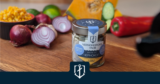 Канапе от тиква с чернокоп и салца от царевица