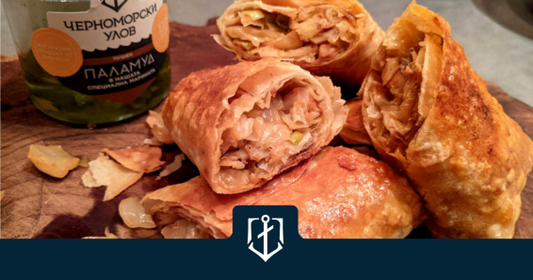 Баница с кисело зеле и пушен паламуд